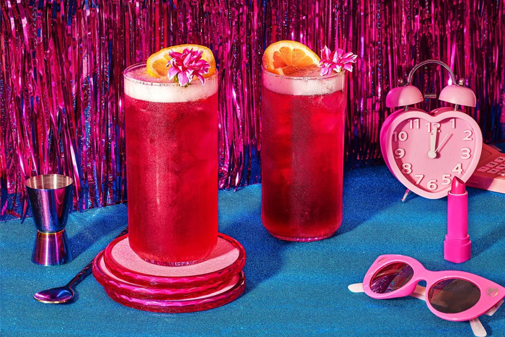 Sparkle Up: Edible Glitter for Drinks to Impress Guests
