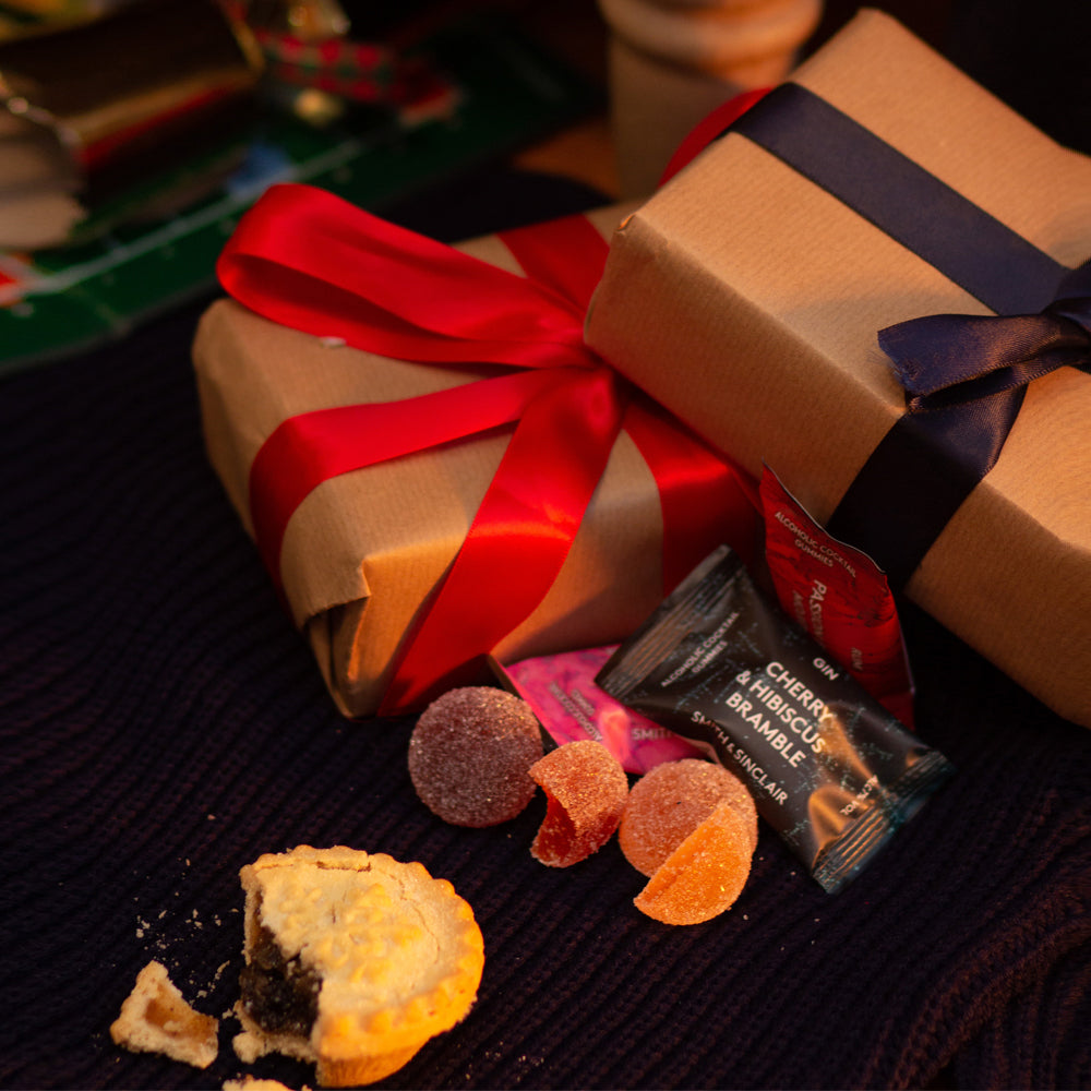 5 CRACKING OFFICE CHRISTMAS PARTY GAMES